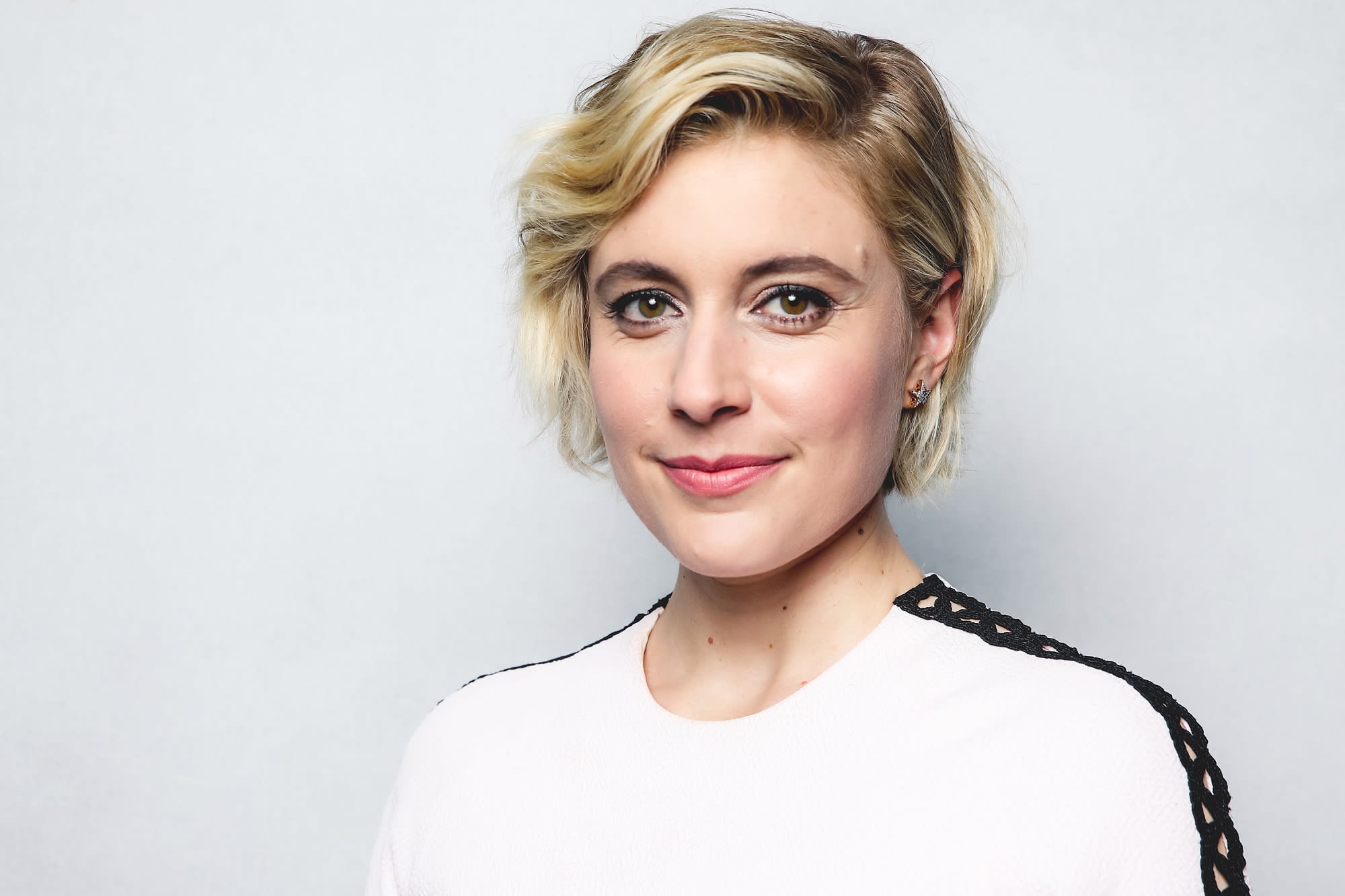 How to Contact Greta Gerwig: Phone Number, Email Address, Fan Mail Address, and Autograph Request Address