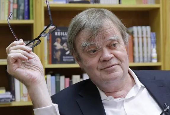 How to Contact Garrison Keillor: Phone Number